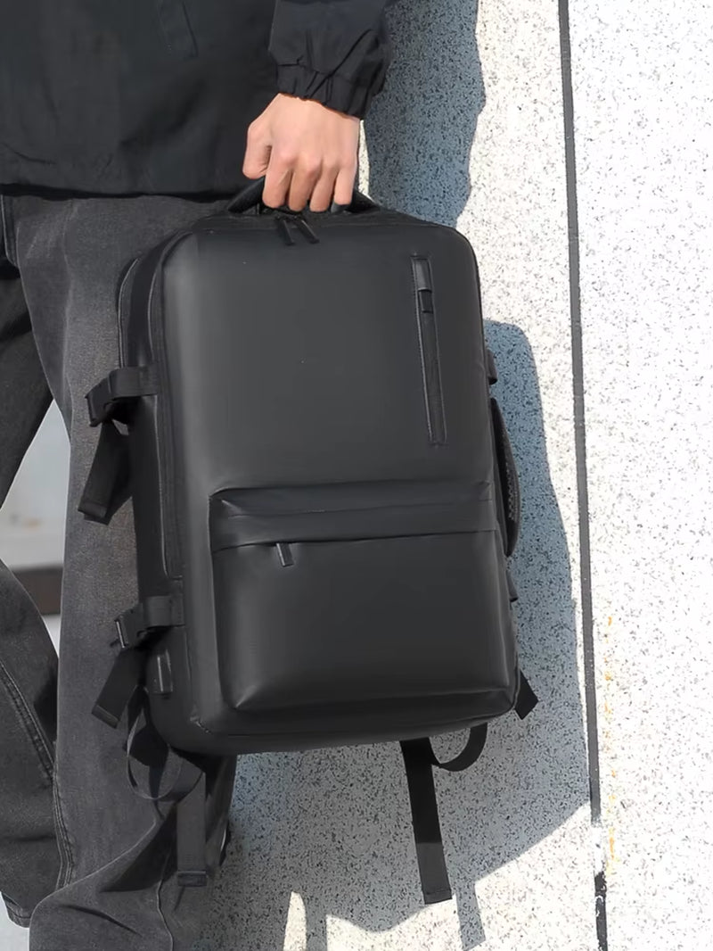 40L Waterproof Canvas Travel Backpack Expandable Feature Carry-On Approved Laptop Luggage Lining Material Polyester Zipper
