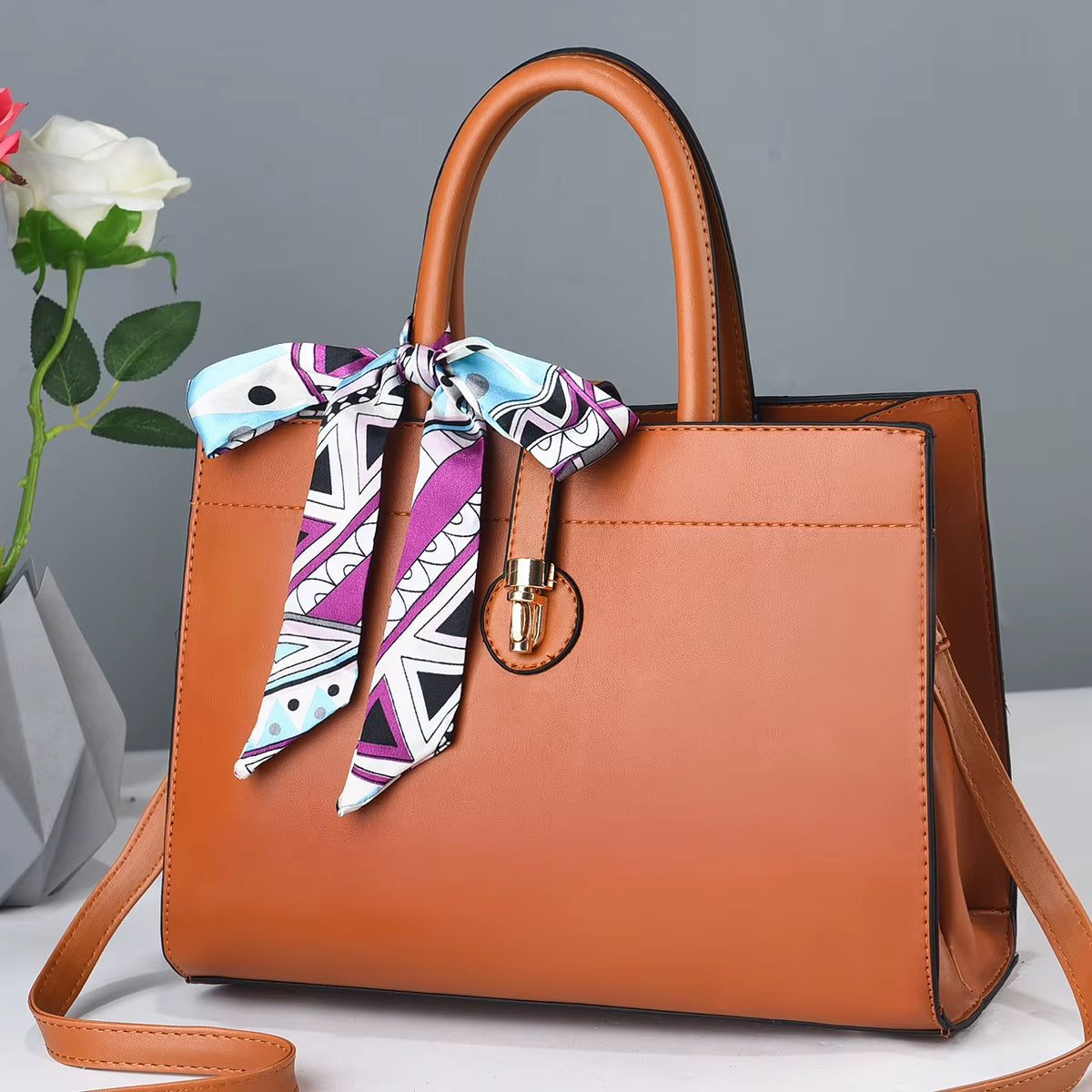 2022 Fashion Women Crossbody Bag Trend Shoulder Hand Bag Designer Women'S Tote Bags Custom Wholesale Large Capacity Handbags